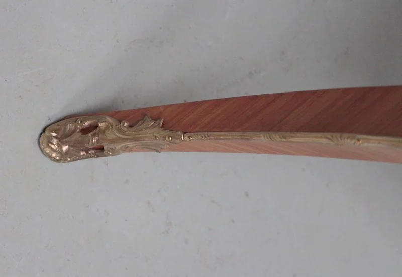 Bureau de style Louis XV en Bois de Rose XXe