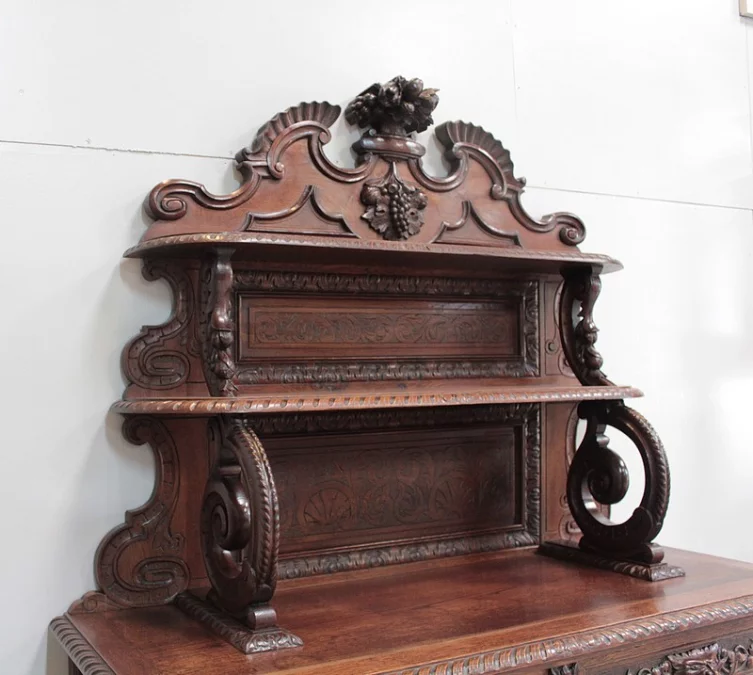 RENACIMIENTO ESTILO CHIFFONIER