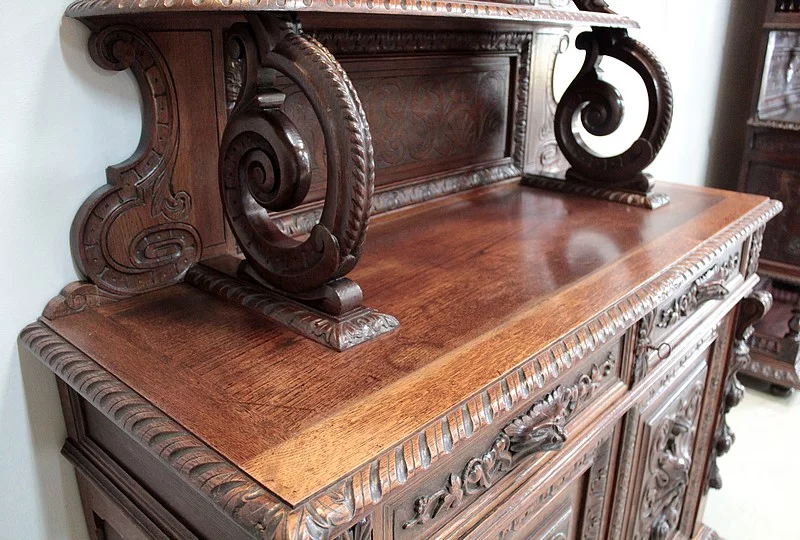 RENACIMIENTO ESTILO CHIFFONIER