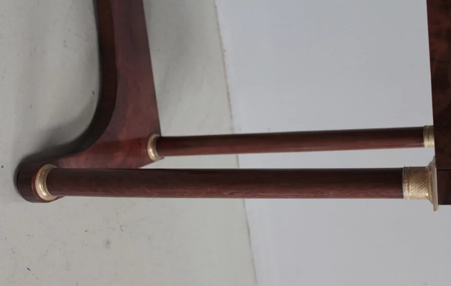 FRANZÖSISCHER PERIODENKONSOLE TISCH