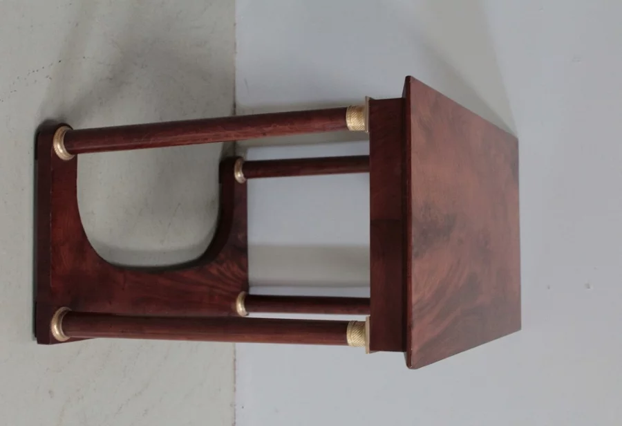 FRANZÖSISCHER PERIODENKONSOLE TISCH