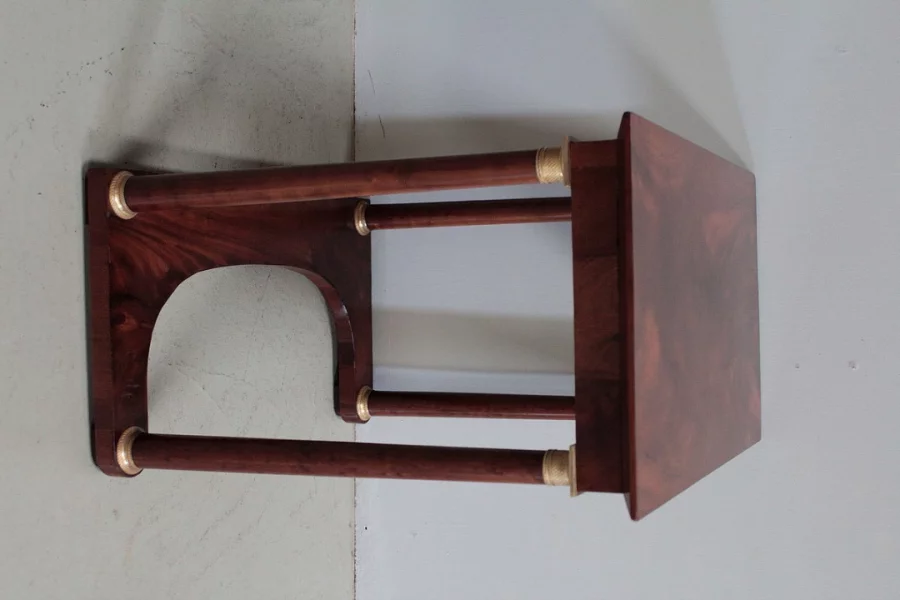 FRANZÖSISCHER PERIODENKONSOLE TISCH