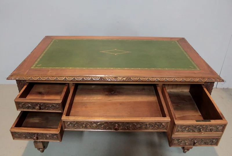 RENACIMIENTO ESTILO ESCRITORIO