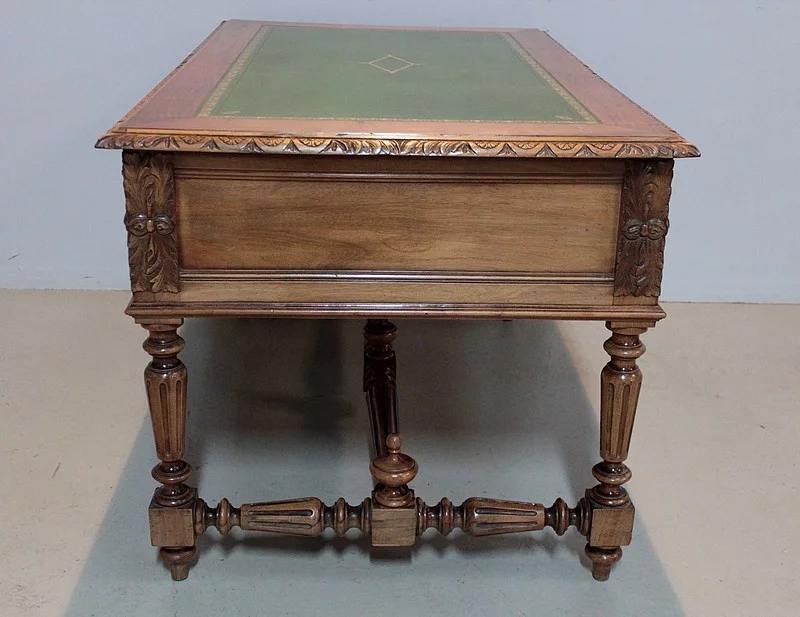 RENACIMIENTO ESTILO ESCRITORIO