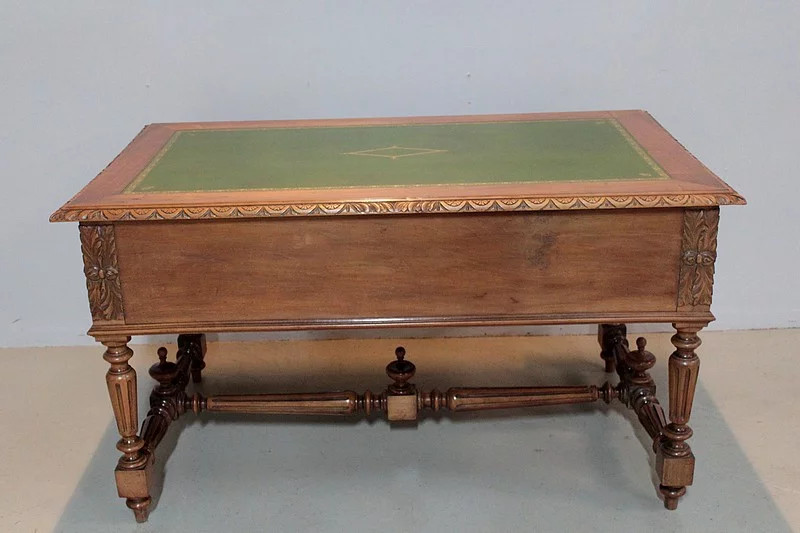 RENACIMIENTO ESTILO ESCRITORIO