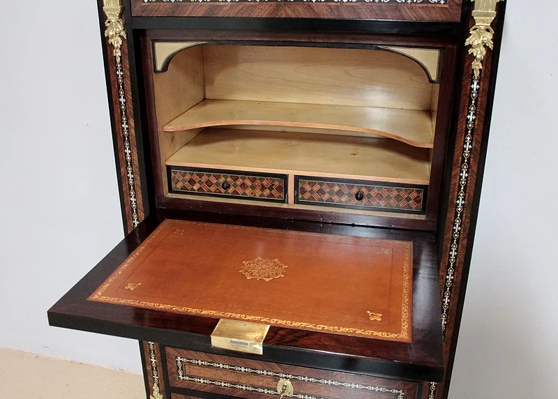 СЕКРЕТАРЬ ПЕРИОДА НАПОЛЕОН III