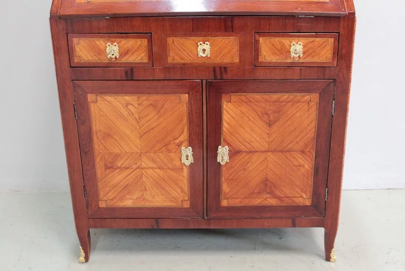 FRANZÖSISCHES ÜBERGANGSZEITRAUM