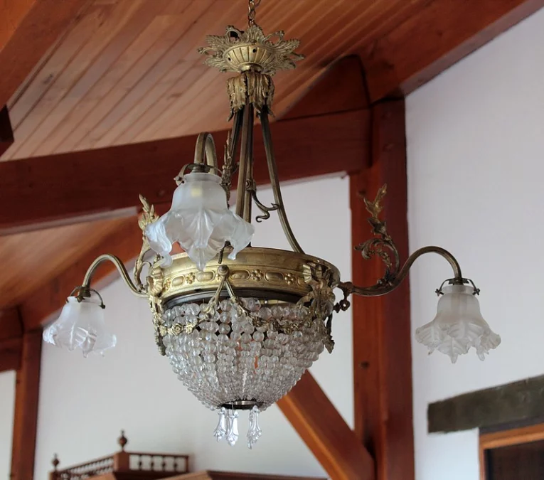 ЛУИ XVI СТИЛЬ СВЕТ