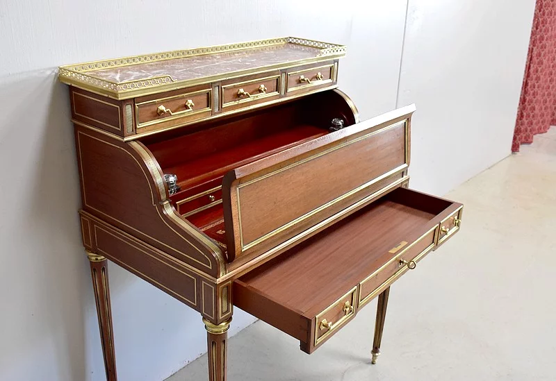 Petit bureau à cylindre et mécanisme – XIXème