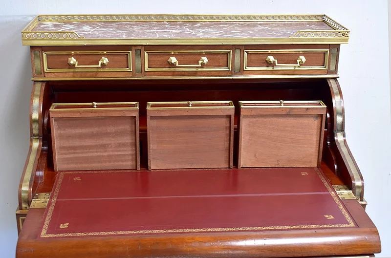 Petit bureau à cylindre et mécanisme – XIXème
