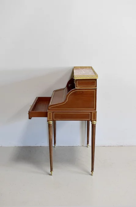 Petit bureau à cylindre et mécanisme – XIXème