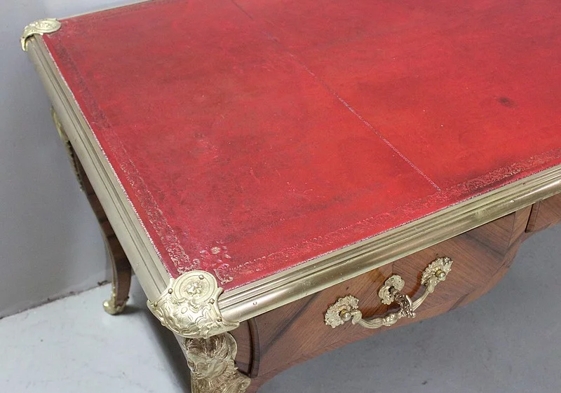 ESCRITORIO DE ESTILO LOUIS XV