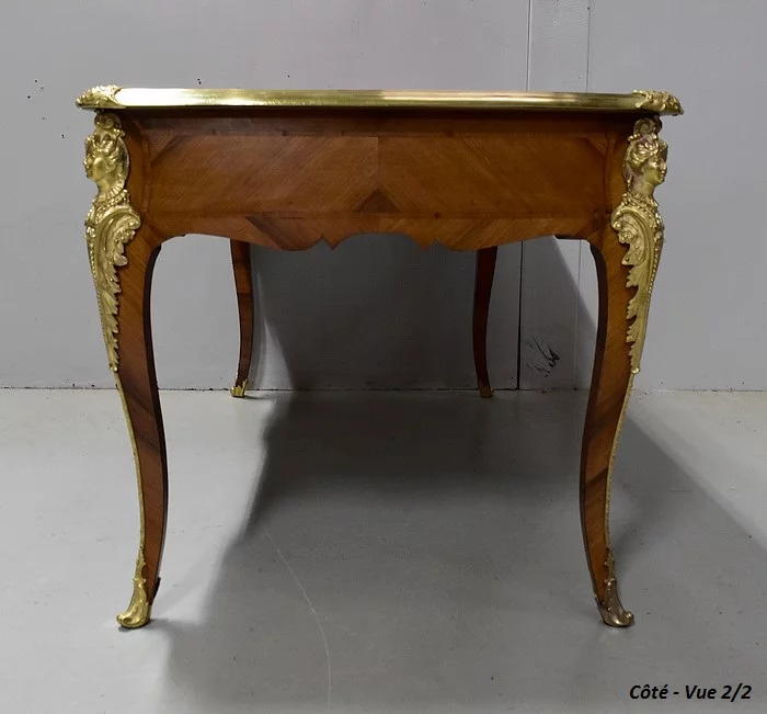 ESCRITORIO DE ESTILO LOUIS XV