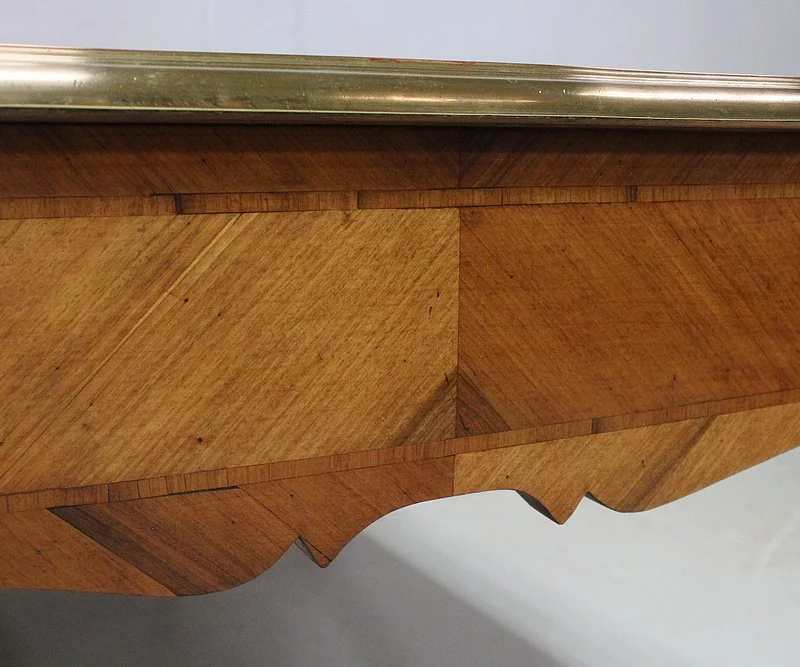 ESCRITORIO DE ESTILO LOUIS XV