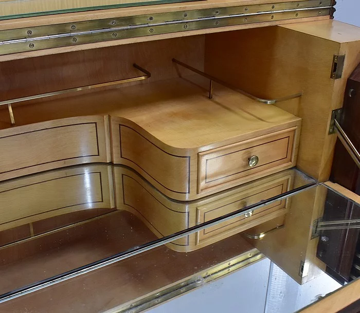 АРТ ДЕКО СТИЛЬ БОРТОВОЙ