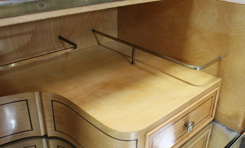 АРТ ДЕКО СТИЛЬ БОРТОВОЙ