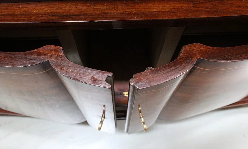 АРТ ДЕКО СТИЛЬ БОРТОВОЙ