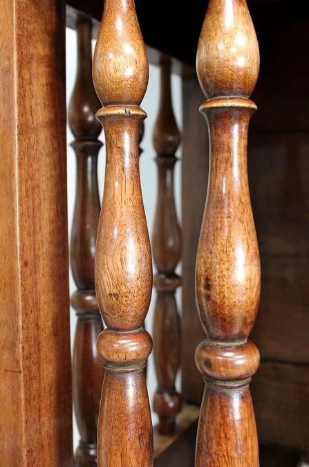 Authentique Petite Panetière en Noyer, époque Louis Philippe – Milieu XIXe