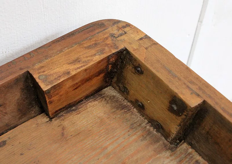 Authentique Petite Panetière en Noyer, époque Louis Philippe – Milieu XIXe