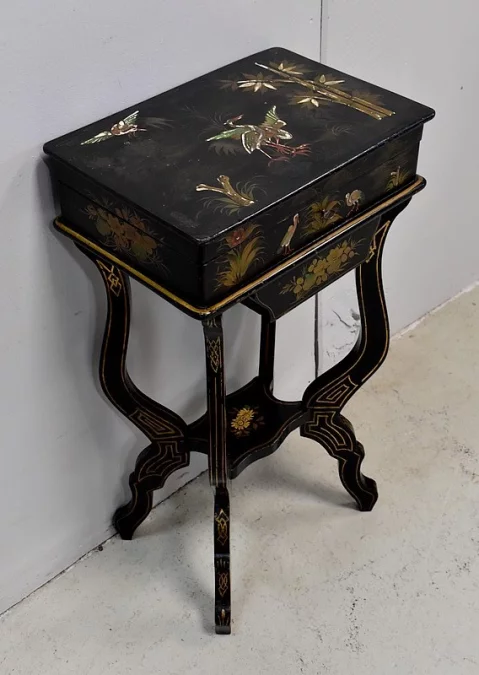 NAPOLEON III PERIOD WORKBOX
