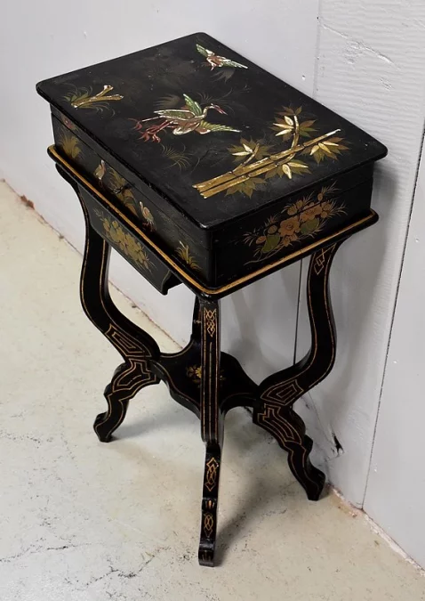 NAPOLEON III PERIOD WORKBOX