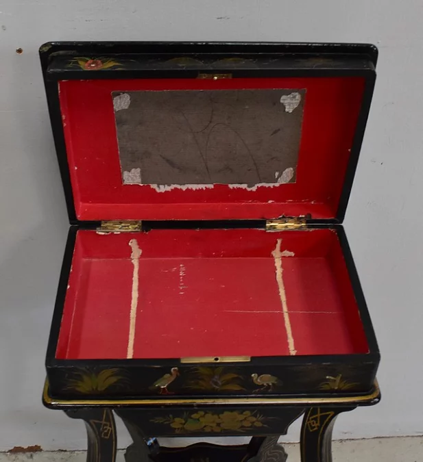 NAPOLEON III PERIOD WORKBOX