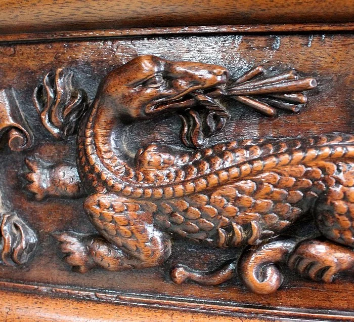 GABINETE ESTILO RENACIMIENTO