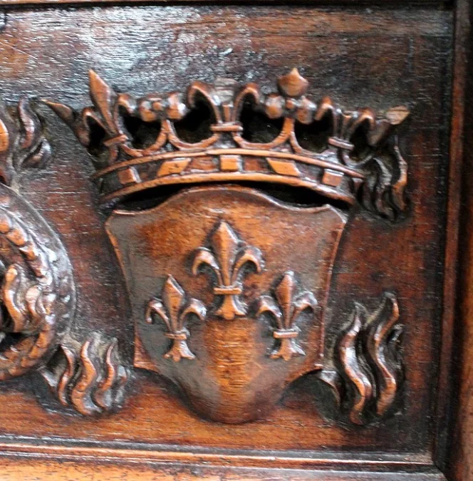 GABINETE ESTILO RENACIMIENTO