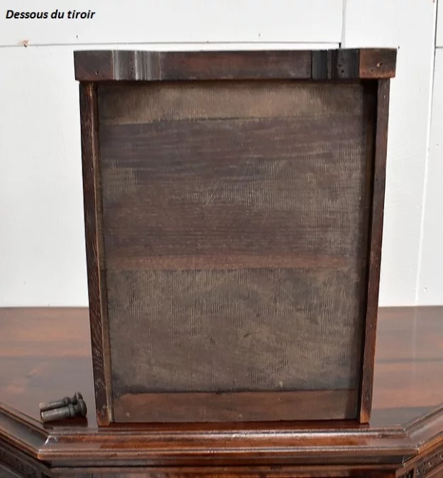 GABINETE ESTILO RENACIMIENTO