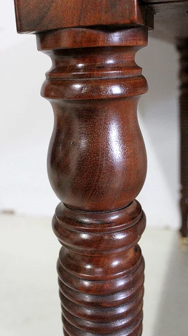 MESA DE HOJAS GOTA DE PERIODO DE LOUIS PHILIPPE