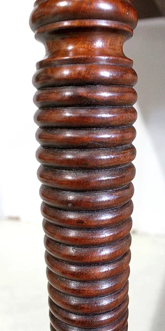 MESA DE HOJAS GOTA DE PERIODO DE LOUIS PHILIPPE