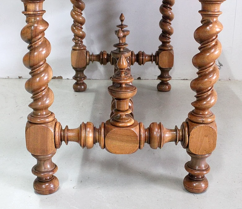 MESA DE ESCRITURA ESTILO LOUIS XIII