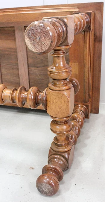 MESA DE ESCRITURA ESTILO LOUIS XIII