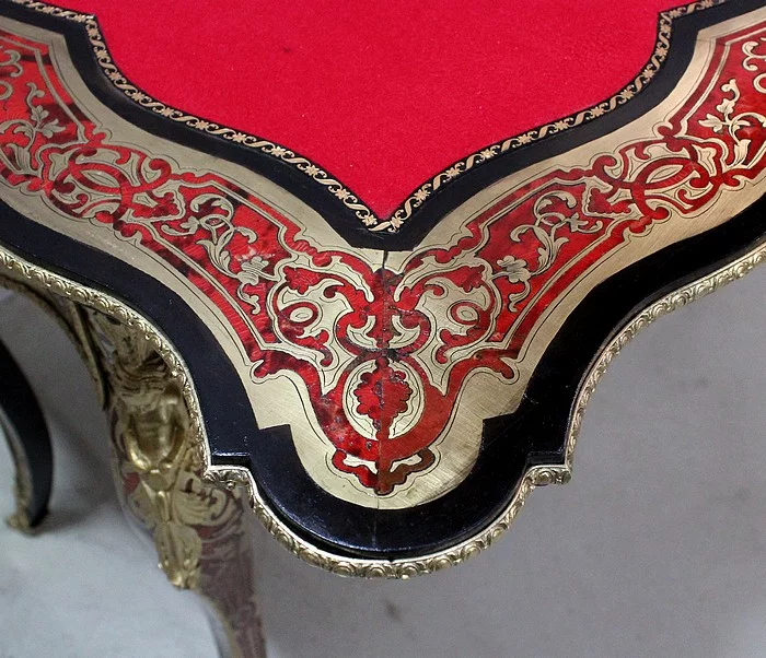 Table de Jeux en Marqueterie « Boulle », époque Napoléon III – Milieu XIXe
