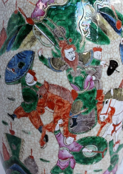 Grand Vase Balustre, en Porcelaine de Canton Craquelée, Chine – XIXe