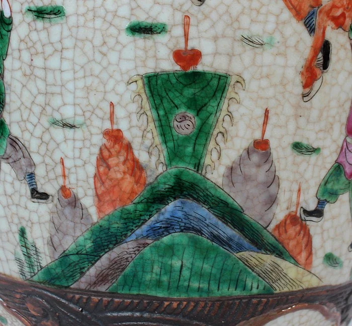 Grand Vase Balustre, en Porcelaine de Canton Craquelée, Chine – XIXe