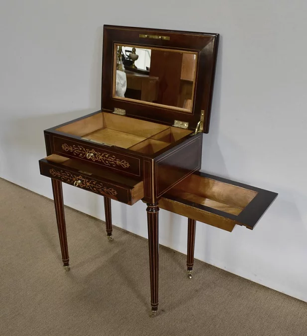 TAVOLO DI LAVORO PERIODO CHARLES X