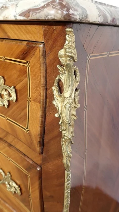 Cofre francés del siglo xviii