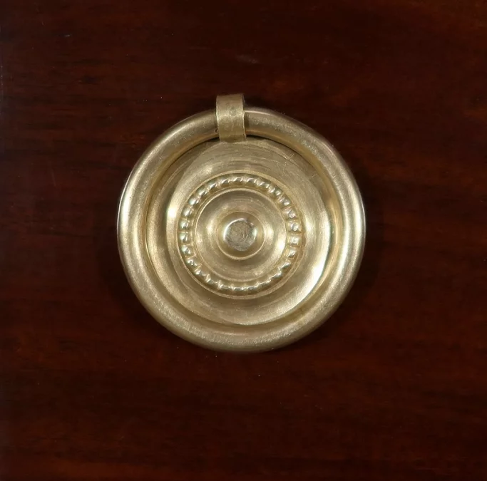 KOMMODE AUS DER LOUIS XVI-ZEIT