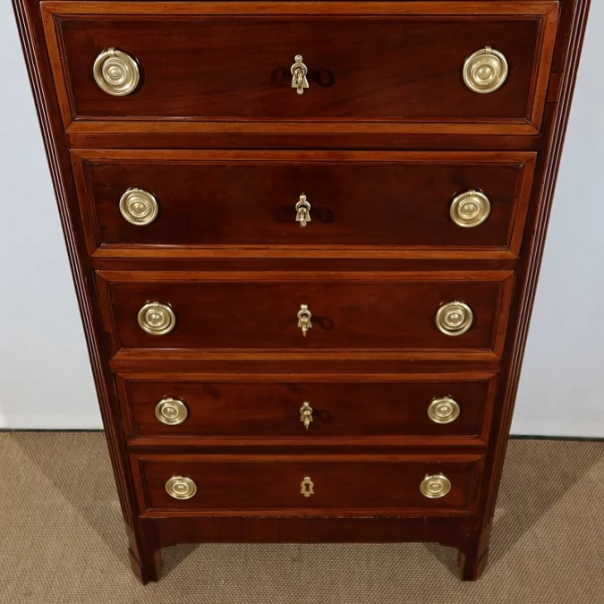 KOMMODE AUS DER LOUIS XVI-ZEIT