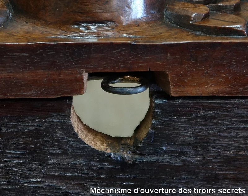 BUFFET DE ESTILO RENACIMIENTO