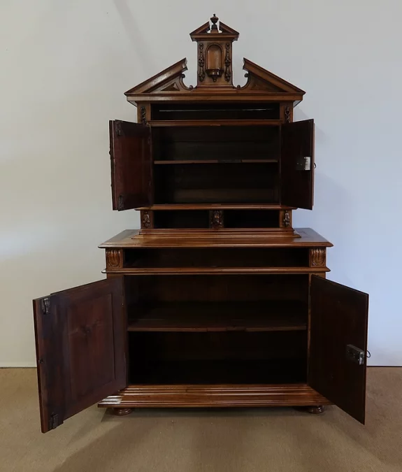 BUFFET DE ESTILO RENACIMIENTO