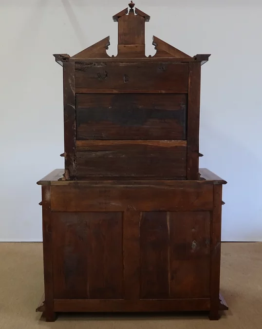 BUFFET DE ESTILO RENACIMIENTO