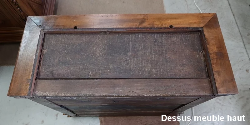 BUFFET DE ESTILO RENACIMIENTO