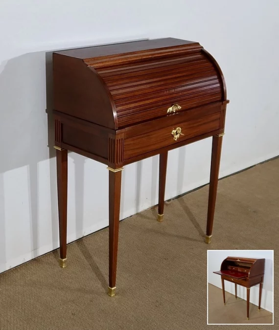 Petit Bureau Cylindre en Acajou, style Louis XVI – Fin XIXe