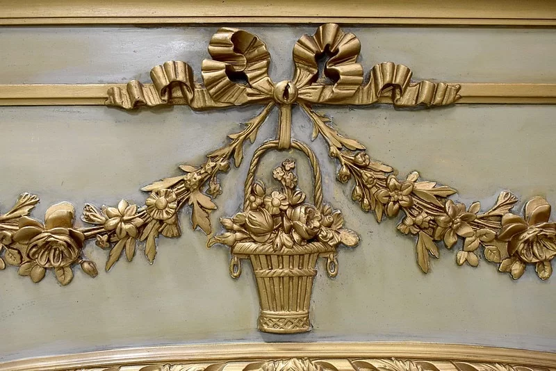 SPECCHIO TRUMEAU IN STILE LOUIS XVI