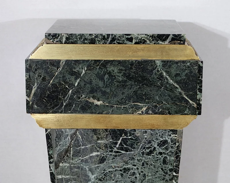 ПОДСТАВКА В СТИЛЕ ЛЮДОВИКА XVI