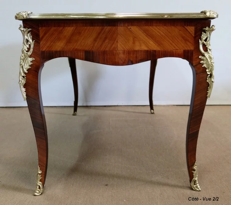 ESCRITORIO ESTILO LUIS XV