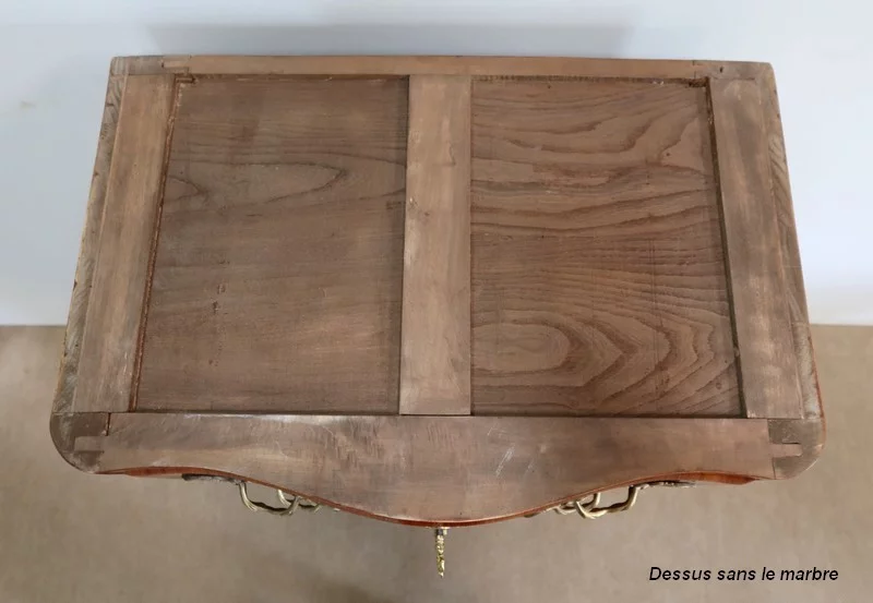 KOMMODE IM LOUIS XV-STIL