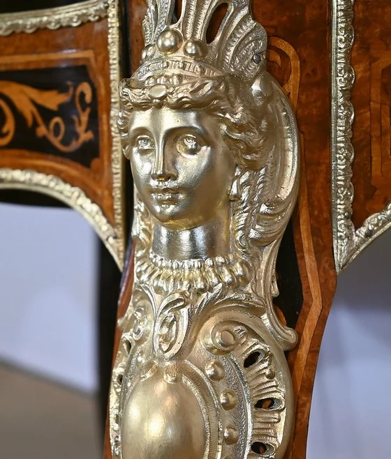 Table Violonée en bois précieux, époque Napoléon III – Milieu XIXe